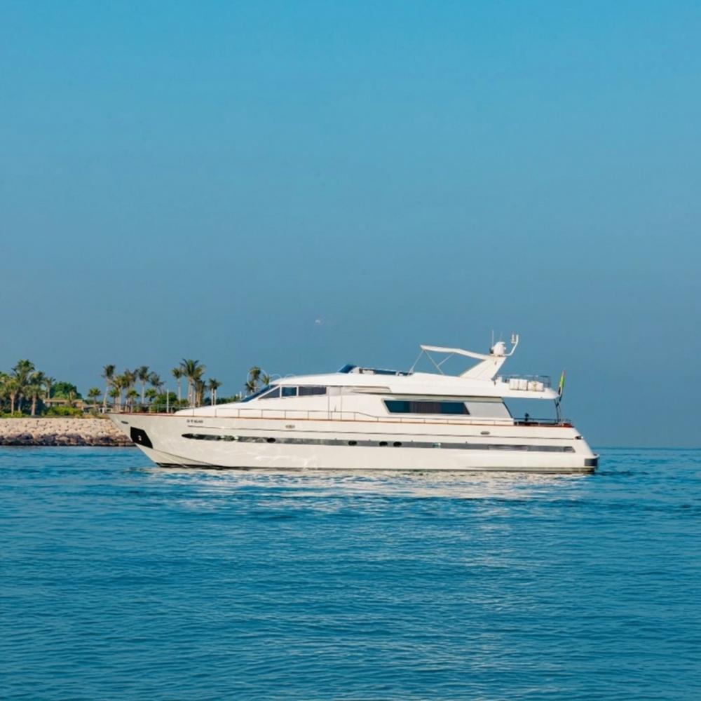 San Lorenzo 82ft Yacht