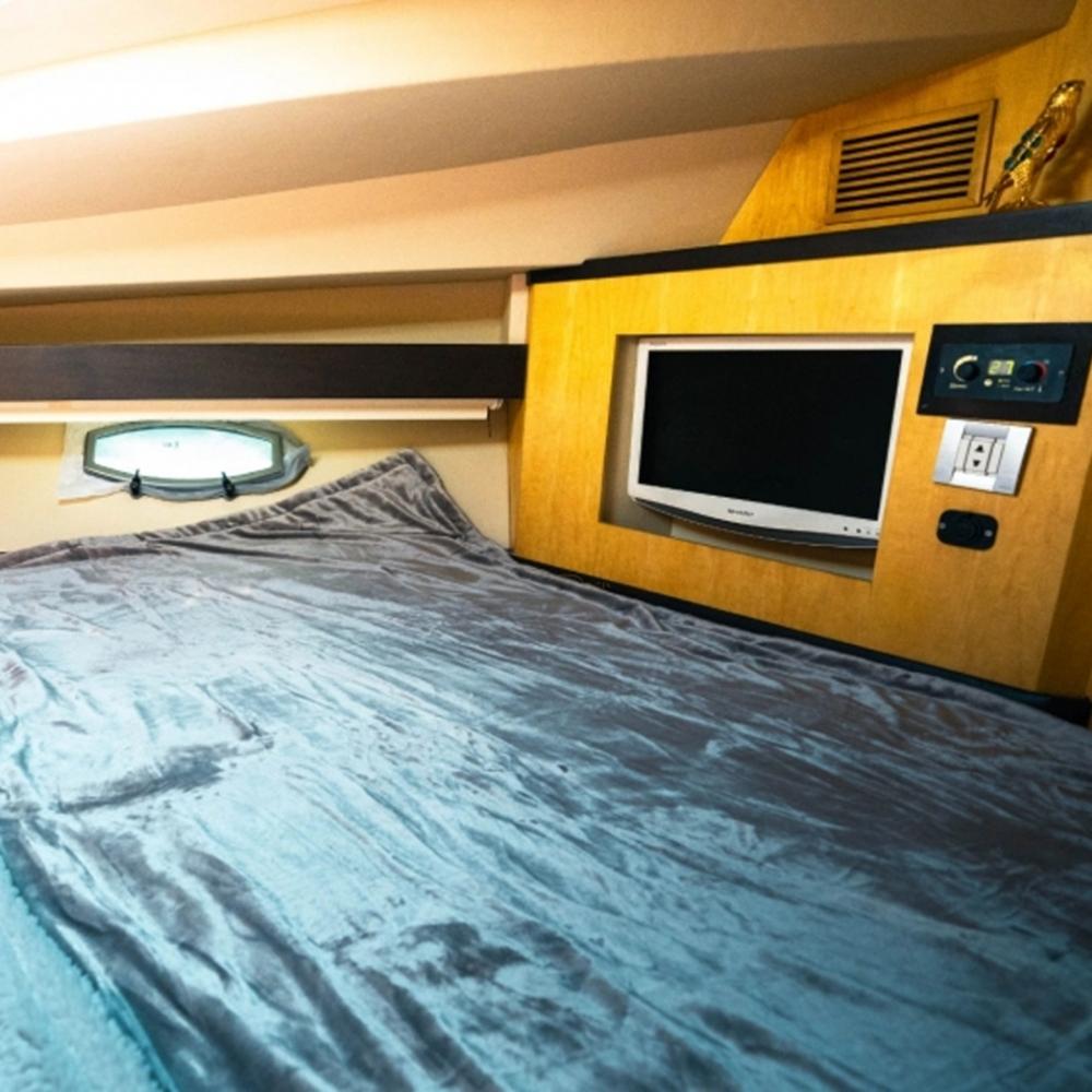 Interior of Oryx 36 yacht bedroom