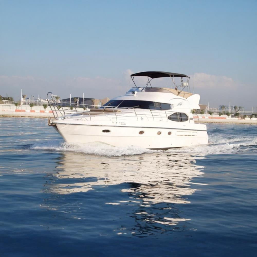 50 Feet Luxury Yacht