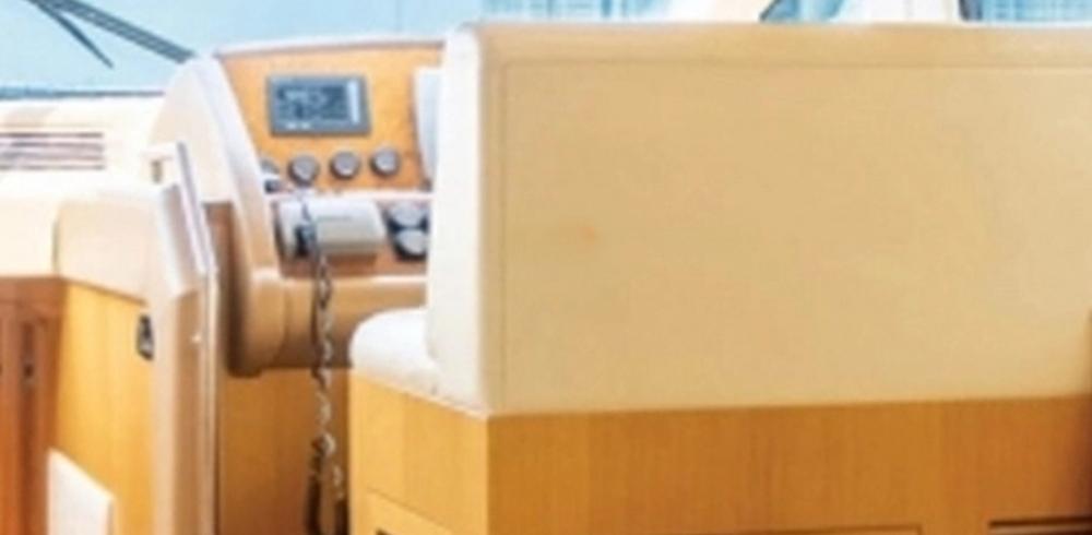 Majesty 56ft With Unlimited House Beverages