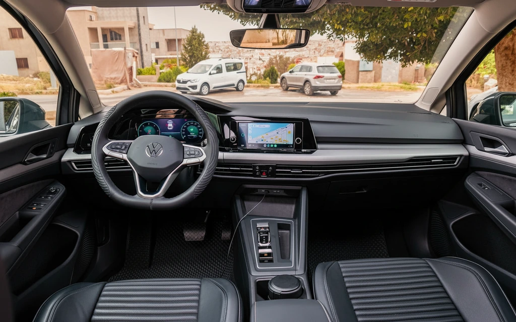 Volkswagen Golf 2024