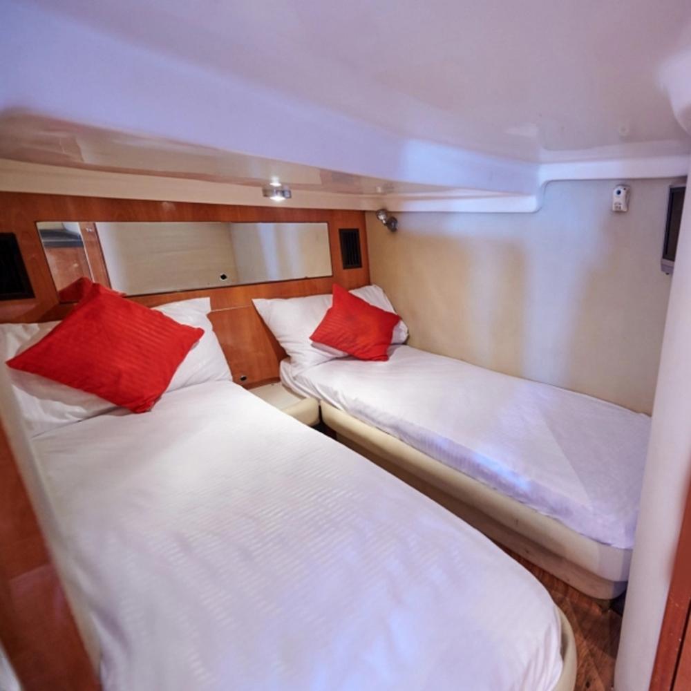 Majesty - 45ft Yacht