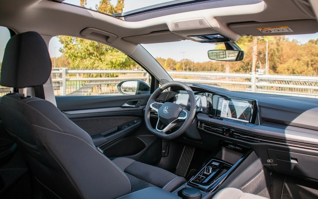 Volkswagen Golf 2024